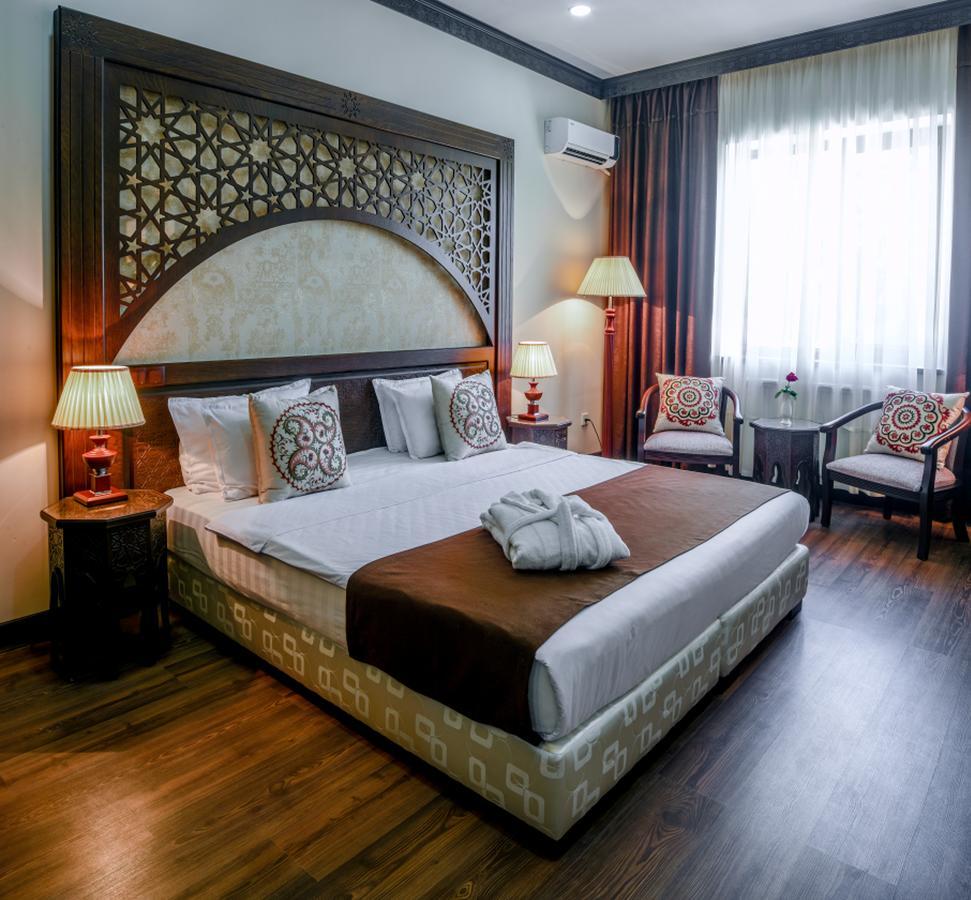 Orient Star Hotel Samarcande Extérieur photo
